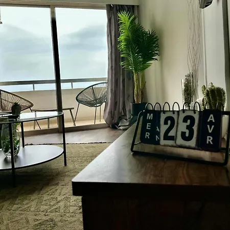 Sea View 1br With Pool Access