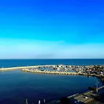 公寓 Sea View 1br With Pool Access 拉纳卡