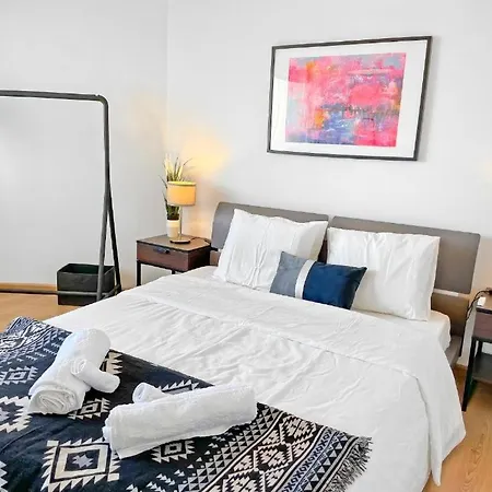Sea View 1br With Pool Access Appartamento