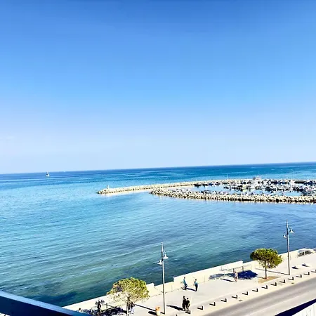 Apartment Sea View 1br With Pool Access *