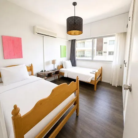 Appartamento Sea View 1br With Pool Access