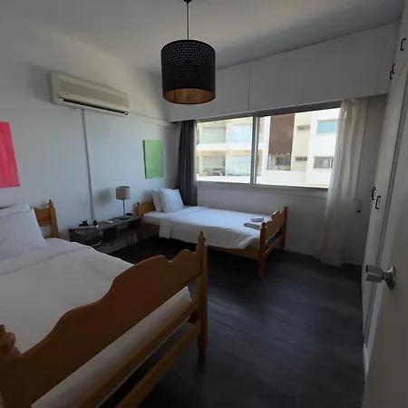 Sea View 1br With Pool Access * Larnaca