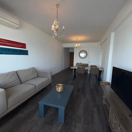 Sea View 1br With Pool Access Appartamento