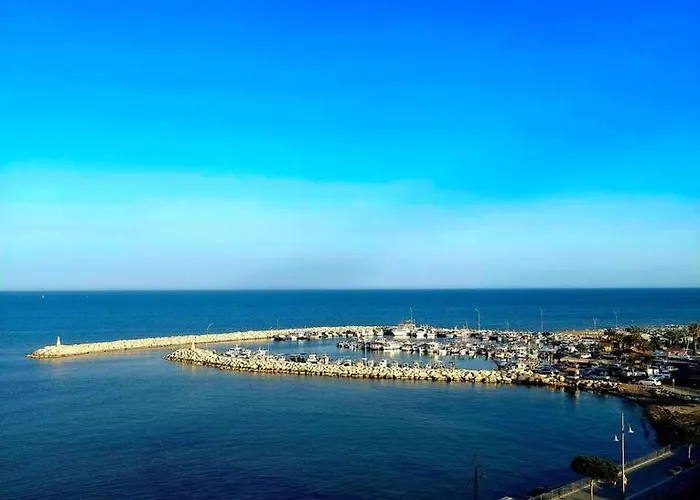 Apartamento Sea View 1br With Pool Access Lárnaca